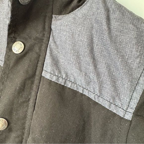 Carter’s Toddler Boy’s Black and Gray Jacket Red Fleece Lining Size 24 Months - Picture 2 of 9